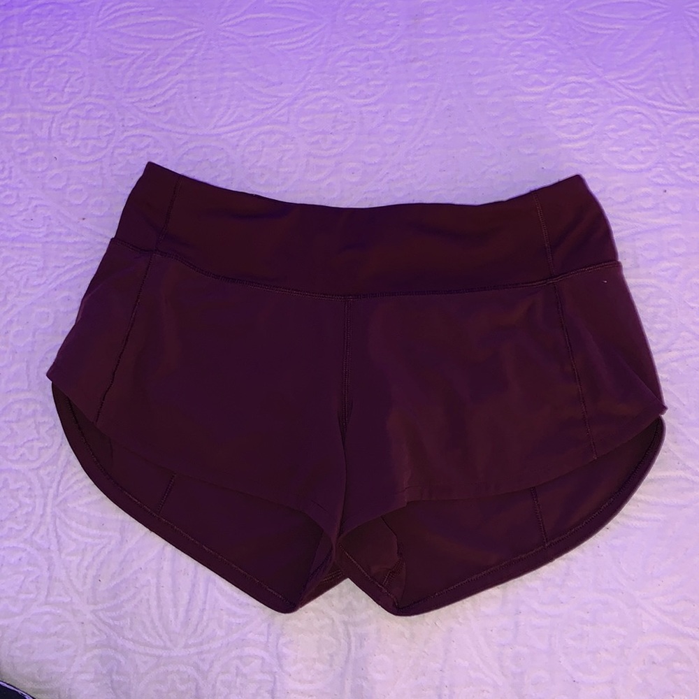 Maroon Lululemon speed up shorts